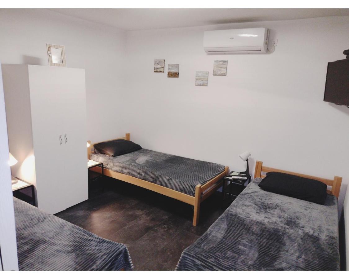 Apartmani Domo Sd Smederevo Esterno foto