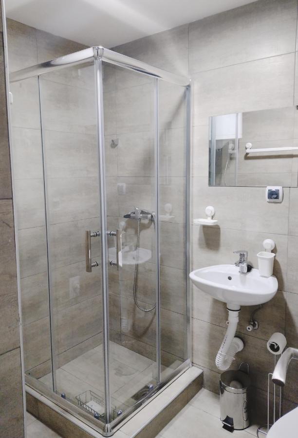 Apartmani Domo Sd Smederevo Esterno foto