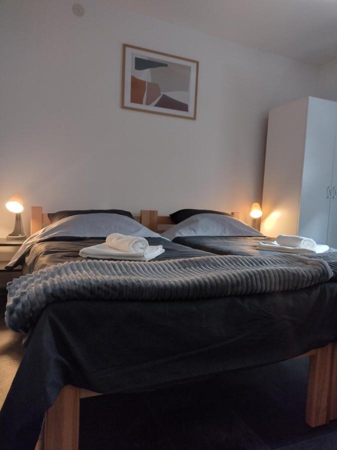 Apartmani Domo Sd Smederevo Esterno foto